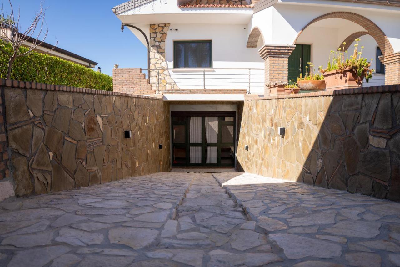 La Dimora Degli Artisti Bed & Breakfast Policoro Dış mekan fotoğraf