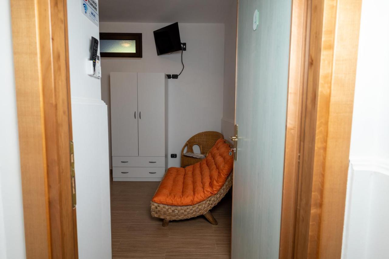 La Dimora Degli Artisti Bed & Breakfast Policoro Dış mekan fotoğraf